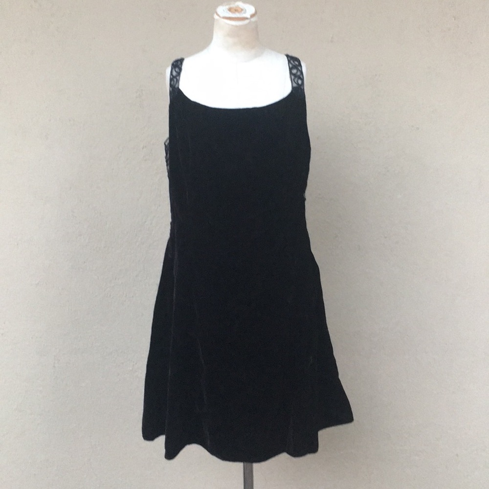 NWT vintage Jessica McClintock velvet dress